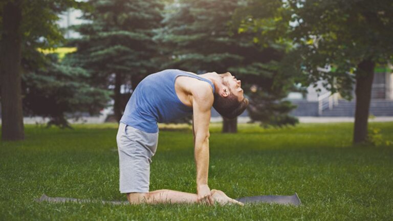 camel pose yoga